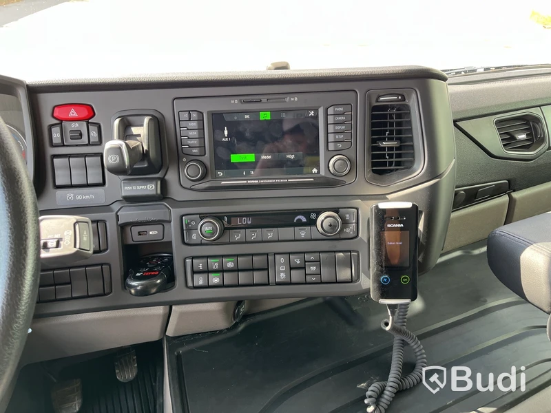 Lastbil Scania P250B4X2LB -2021 | Höj/Sänk | Full-luft
