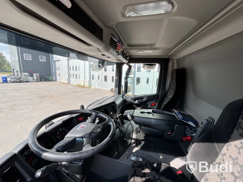 Lastbil Scania P250B4X2LB -2021 | Höj/Sänk | Full-luft