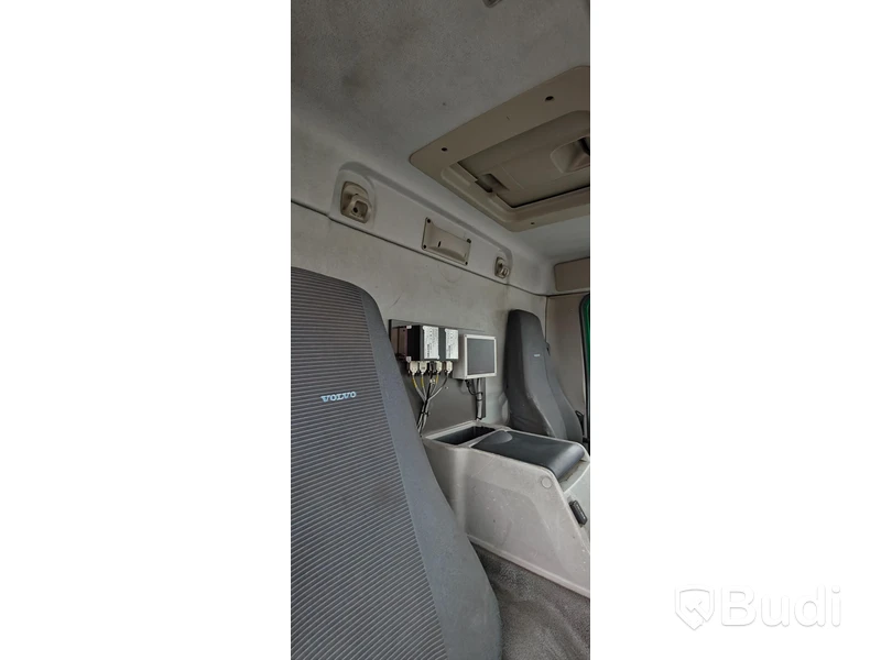 Dragbil DAF XF 530 FTS, 2023 Regnr. HAJ01E Mätarställning (km): 16 871 mil