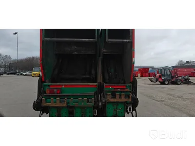 Dragbil DAF XF 530 FTS, 2023 Regnr. HAJ01E Mätarställning (km): 16 871 mil