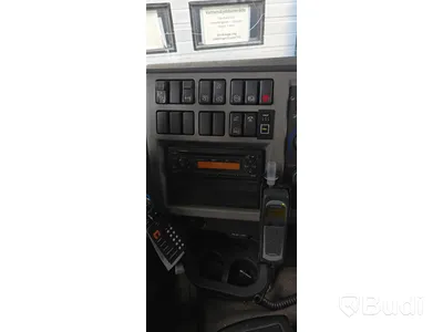 Dragbil DAF XF 530 FTS, 2023 Regnr. HAJ01E Mätarställning (km): 16 871 mil