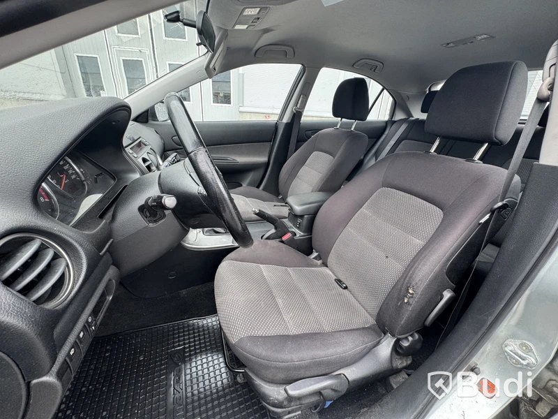 Mazda 6 Sport 2.3 MZR -2005 | Dragkrok