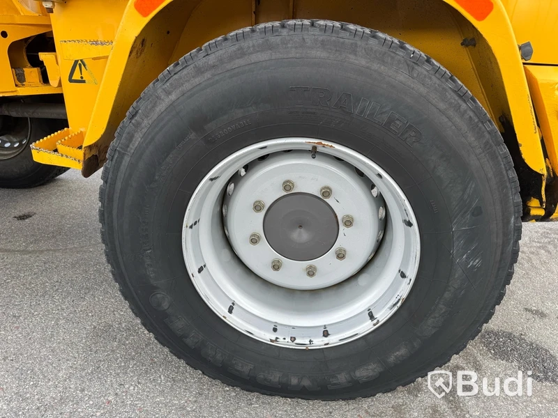 Hjullastare Volvo L30 -2005 | Med redskap