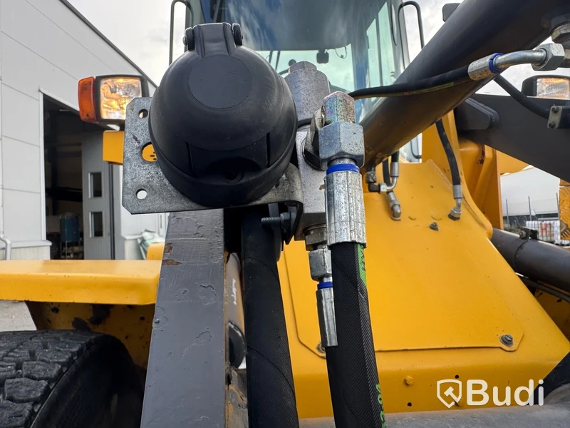 Hjullastare Volvo L30 -2005 | Med redskap