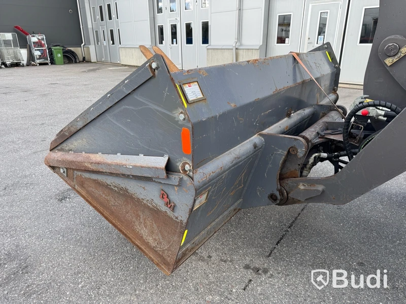Hjullastare Volvo L30 -2005 | Med redskap