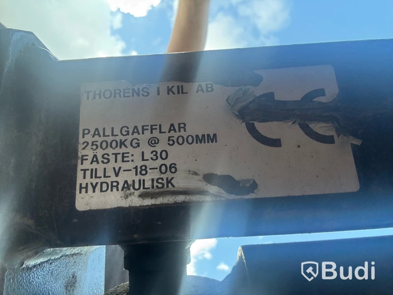 Hjullastare Volvo L30 -2005 | Med redskap