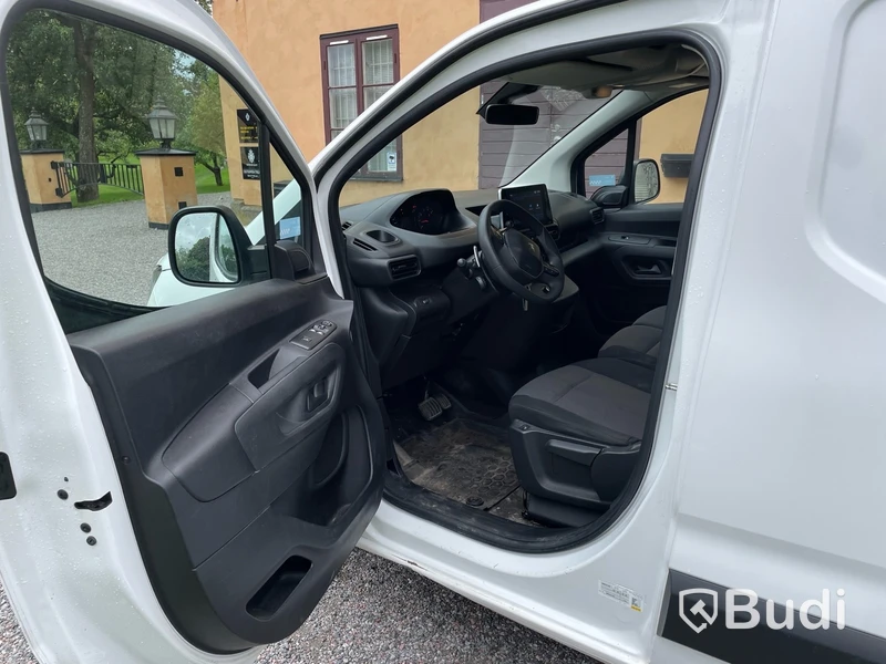 Peugeot Partner L1 1.2 PureTech 130 EAT -2019 | Automat