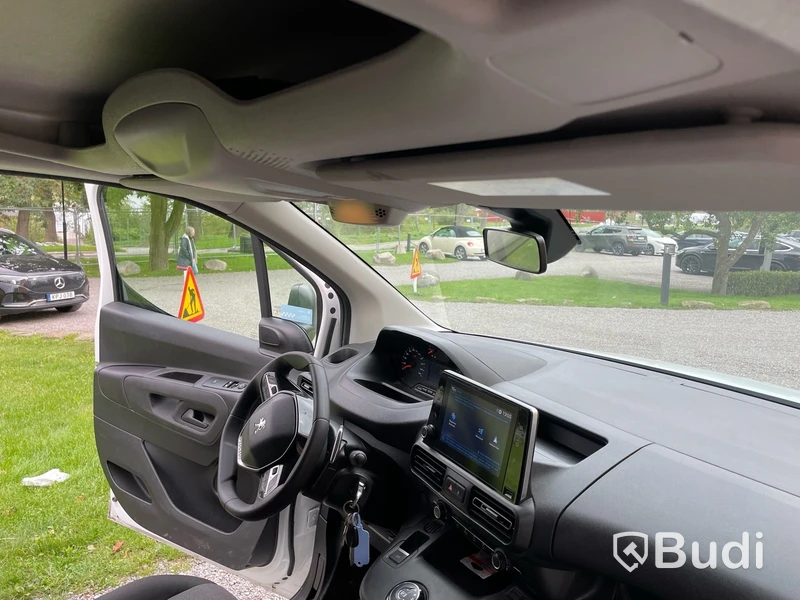 Peugeot Partner L1 1.2 PureTech 130 EAT -2019 | Automat