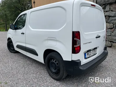 Peugeot Partner L1 1.2 PureTech 130 EAT -2019 | Automat