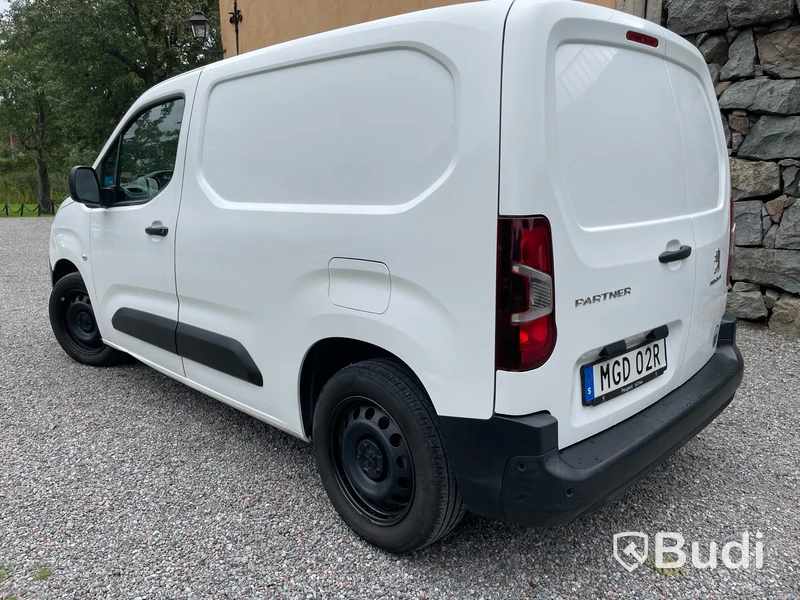 Peugeot Partner L1 1.2 PureTech 130 EAT -2019 | Automat