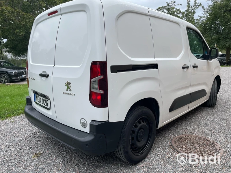 Peugeot Partner L1 1.2 PureTech 130 EAT -2019 | Automat