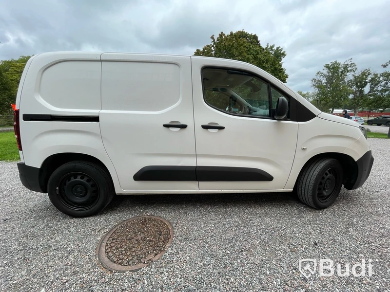 Peugeot Partner L1 1.2 PureTech 130 EAT -2019 | Automat