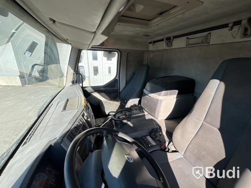 Betongbil Volvo FE 320 6*2 -2008 | Reparationsobjekt