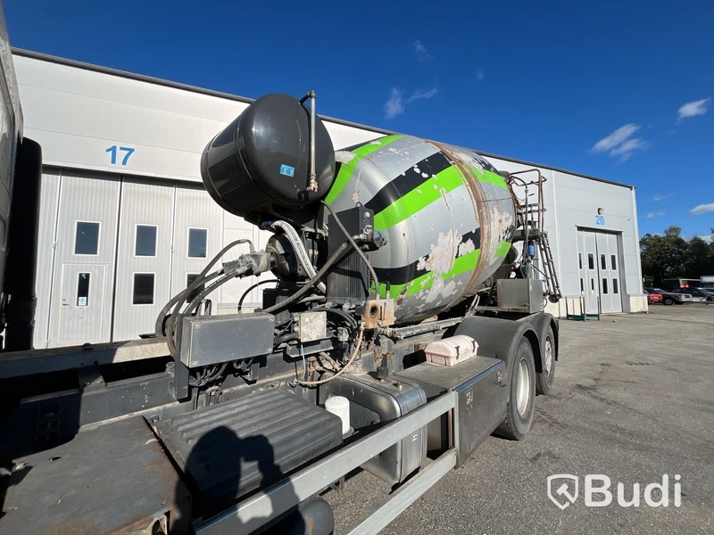 Betongbil Volvo FE 320 6*2 -2008 | Reparationsobjekt