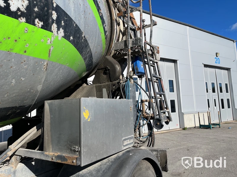 Betongbil Volvo FE 320 6*2 -2008 | Reparationsobjekt