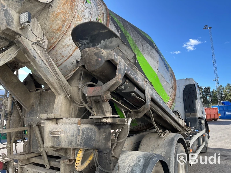 Betongbil Volvo FE 320 6*2 -2008 | Reparationsobjekt