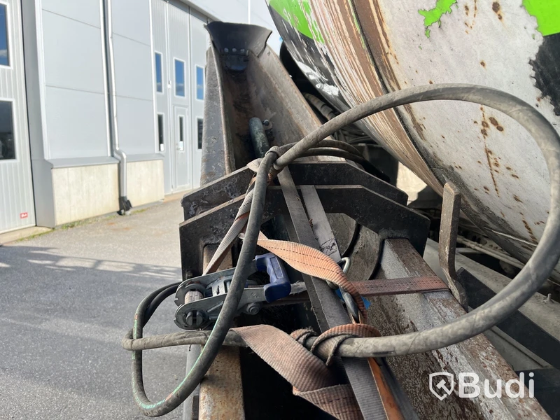 Betongbil Volvo FE 320 6*2 -2008 | Reparationsobjekt
