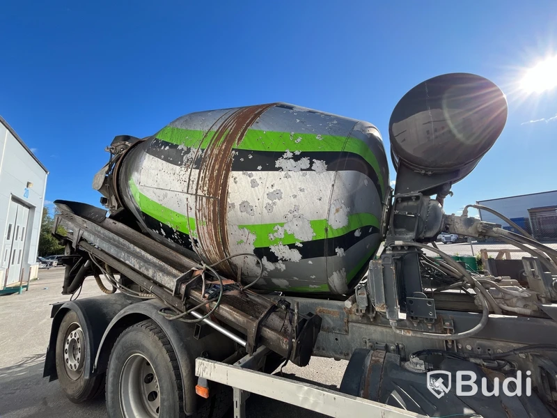 Betongbil Volvo FE 320 6*2 -2008 | Reparationsobjekt