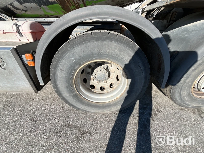 Betongbil Volvo FE 320 6*2 -2008 | Reparationsobjekt