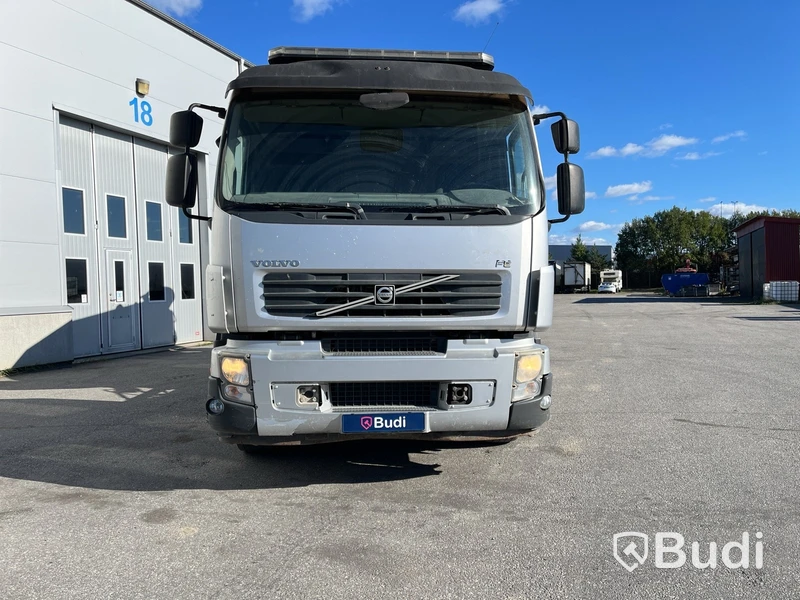 Betongbil Volvo FE 320 6*2 -2008 | Reparationsobjekt