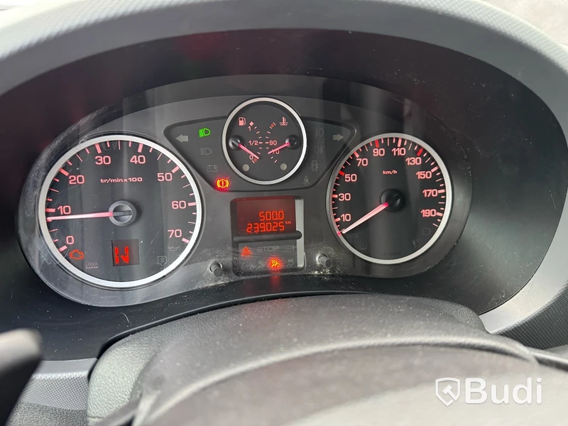 Skåpbil Peugeot Partner 1.6 HDi EGS -2015 | Automat