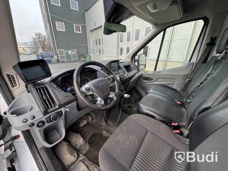 Lätt lastbil Ford Transit 350 Chassi Cab 2.0 TDCi SelectShift -2018
