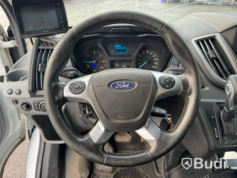Lätt lastbil Ford Transit 350 Chassi Cab 2.0 TDCi SelectShift -2018