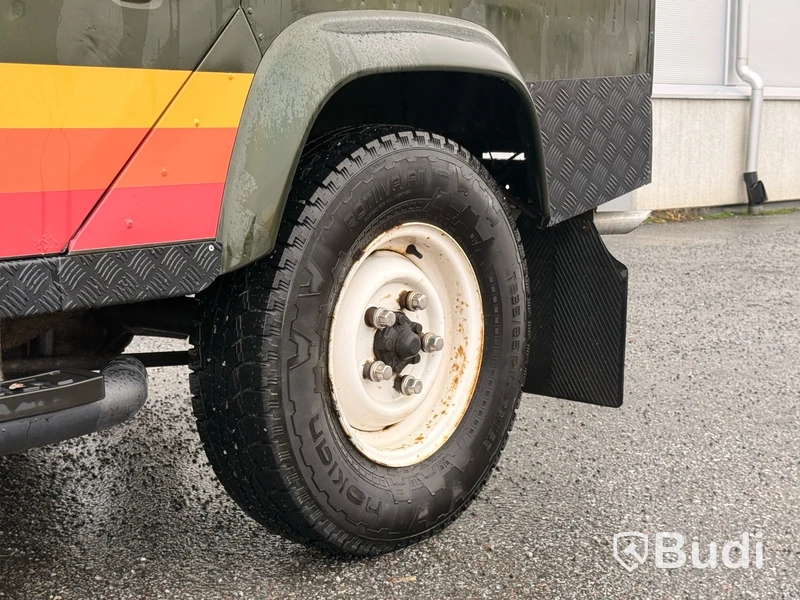 Land Rover Defender 110 2.5 300Tdi 4x4 -1998
