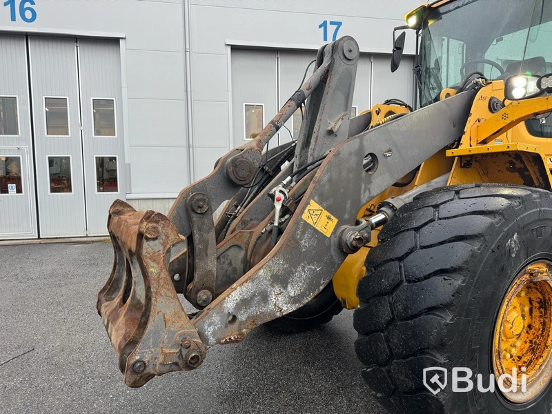 Hjullastare Volvo L120F -2009