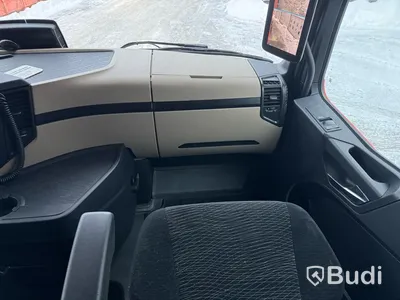 Tridemväxlare Mercedes-Benz Arocs 3758 -2023 | JOAB 24 ton | Plogutrustad