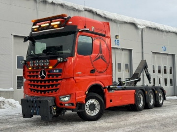 Tridemväxlare Mercedes-Benz Arocs 3758 -2023 | JOAB 24 ton | Plogutrustad