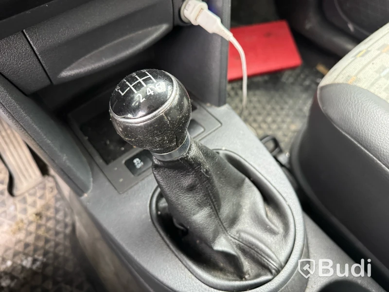 Skåpbil Volkswagen Caddy -2011 | Reperationsobjekt