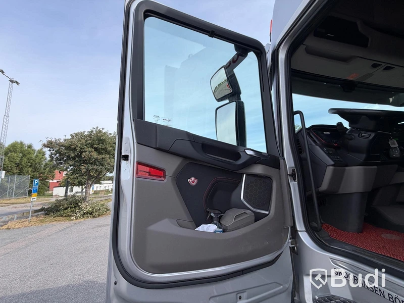 Flakbilsekipage Scania R650 6x2 16.4 -2020 | Tyllis