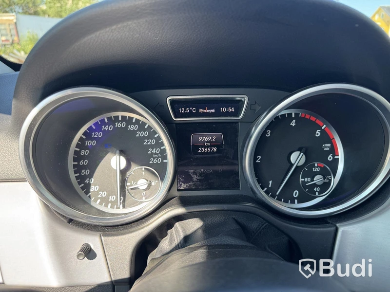 Mercedes-Benz ML 350 BlueTEC 4MATIC 7G-Tronic -2013