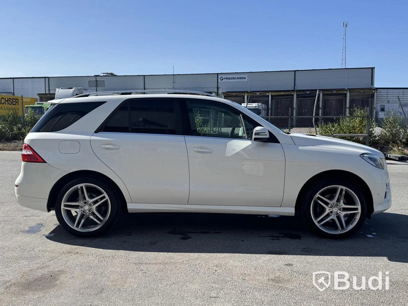 Mercedes-Benz ML 350 BlueTEC 4MATIC 7G-Tronic -2013