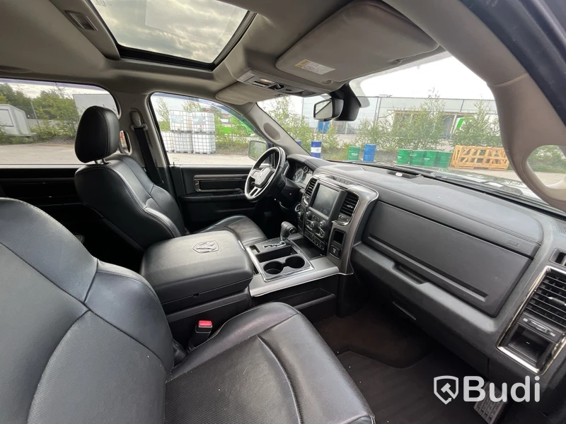Dodge RAM 1500 Crew Cab 5.7 V8 HEMI 4x4 -2013 | Reparationsobjekt