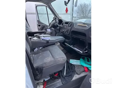 Lätt lastbil Renault Master -2016 | Bakgavellyft | Reparationsobjekt