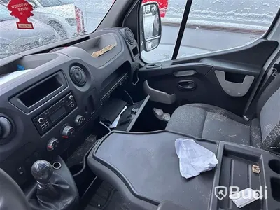 Lätt lastbil Renault Master -2016 | Bakgavellyft | Reparationsobjekt