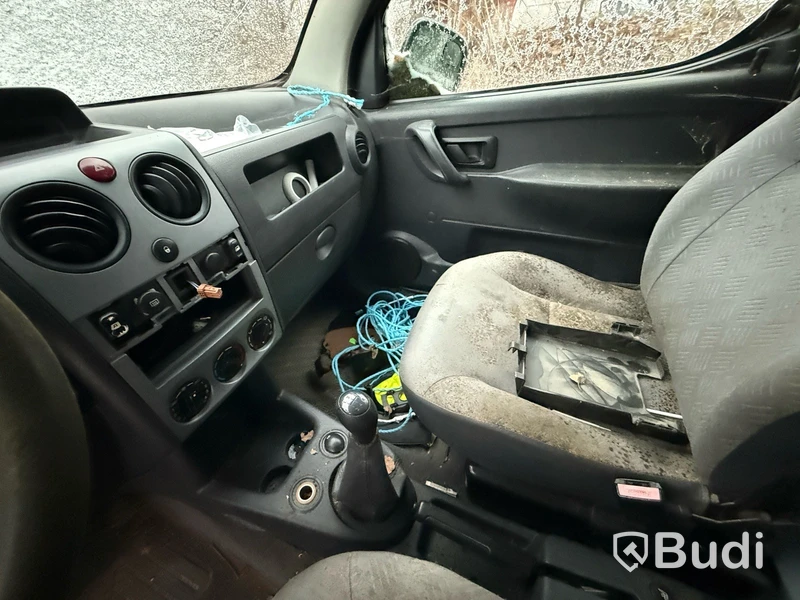 Skåpbil Citroën Berlingo 2.0 HDI -2006 | Reparationsobjekt