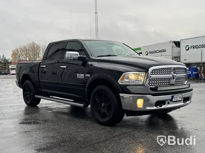 Dodge RAM 1500 Crew Cab 5.7 V8 HEMI 4x4 TorqueFlite -2018 | Laramie