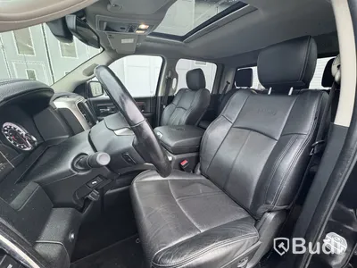 Dodge RAM 1500 Crew Cab 5.7 V8 HEMI 4x4 TorqueFlite -2018 | Laramie