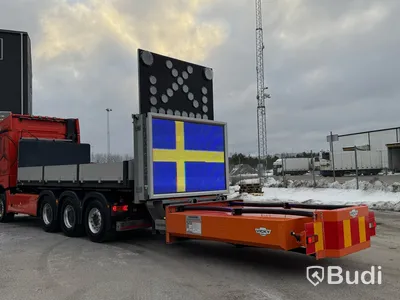 TMA-flak | Lastväxlarflak | MaxiSign 332 och Verdegro TMA