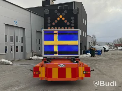 TMA-flak | Lastväxlarflak | MaxiSign 332 och Verdegro TMA