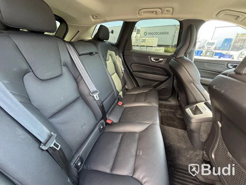Volvo XC60 B5 -2022