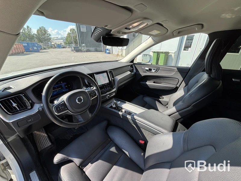 Volvo XC60 B5 -2022