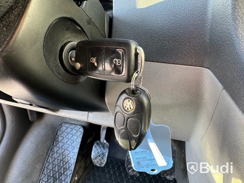 Skåpbil Volkswagen Transporter Chassi Cab 2.0 TDI -2014 | Glasstativ