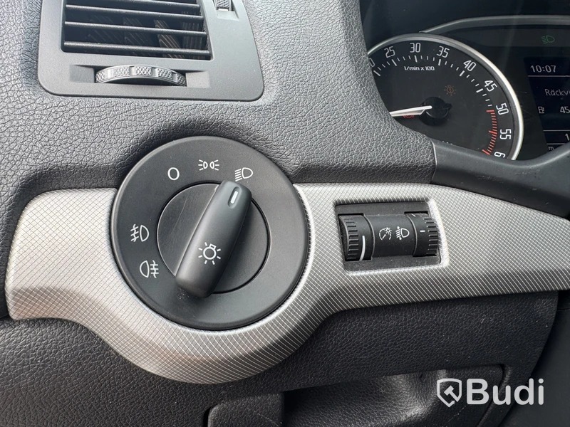 Skoda Octavia Kombi 1.6 TDI -2011 | Körskolebil