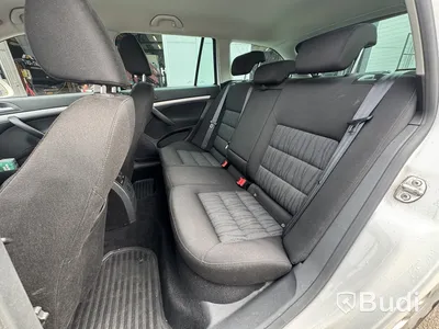 Skoda Octavia Kombi 1.6 TDI -2011 | Körskolebil