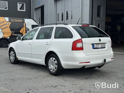 Skoda Octavia Kombi 1.6 TDI -2011 | Körskolebil
