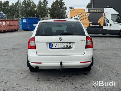 Skoda Octavia Kombi 1.6 TDI -2011 | Körskolebil